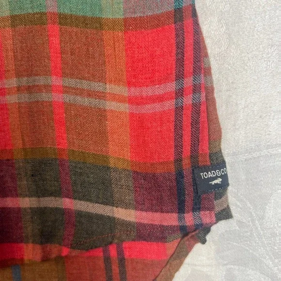 TOAD & CO Flannel Shirt Women's Small Long Sleeve Button Up Plaid Casual Outdoor - Picture 4 of 10